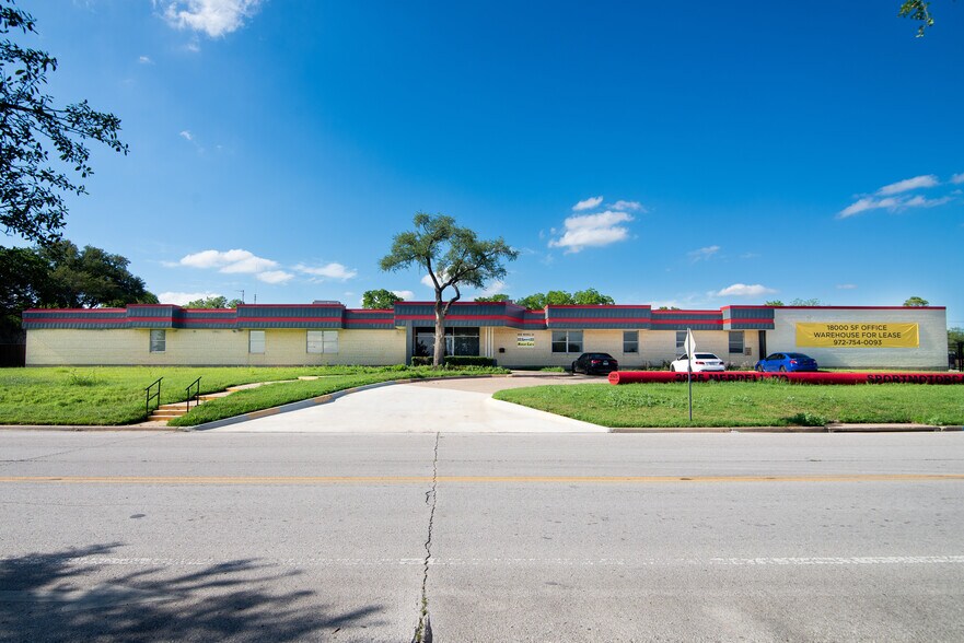 2925 Merrell Rd, Dallas, TX à louer - Photo de l’immeuble – Image 1 sur 12
