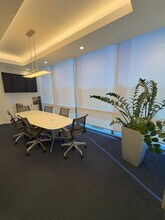 782-784 NW 42nd Ave, Miami, FL à louer Photo intérieure– Image 2 sur 7