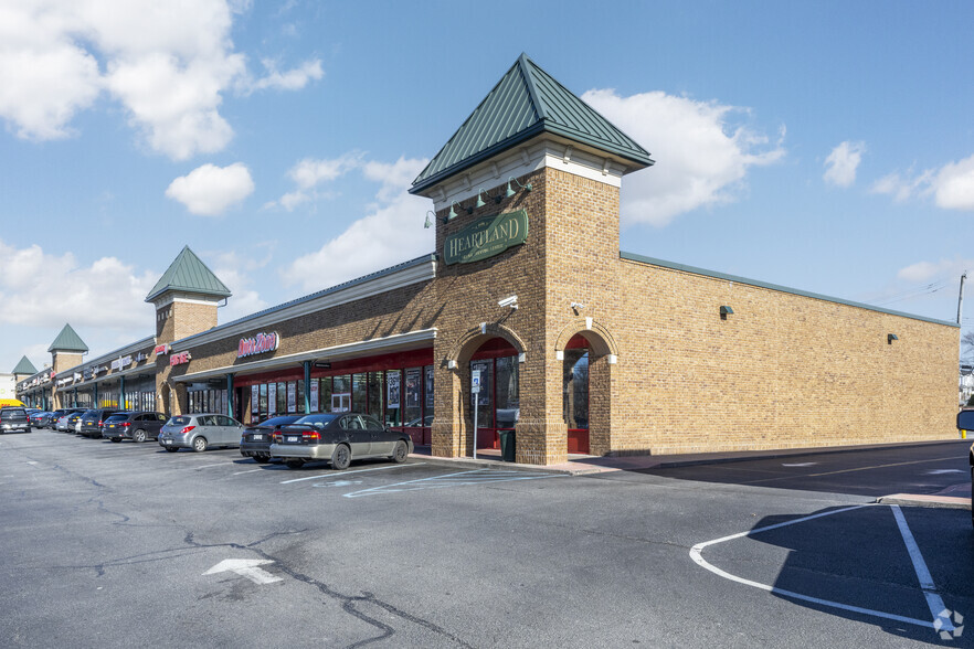 2275-2375 Richmond Ave, Staten Island, NY à louer - Photo principale – Image 1 sur 4