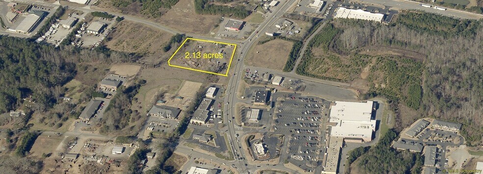 5615 Shirlee Industrial Way N, Alpharetta, GA à vendre - Aérien – Image 1 sur 2