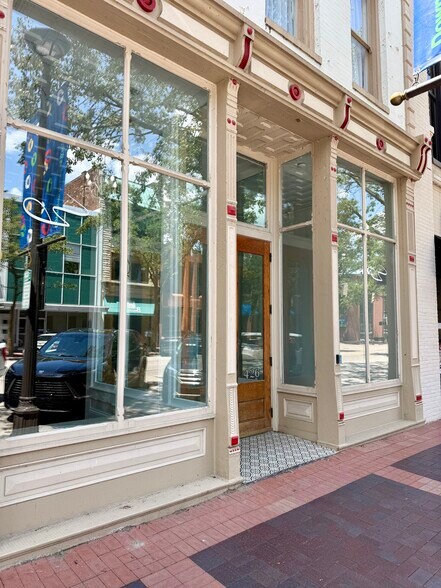 426 Washington St, Columbus, IN à louer - Photo de l’immeuble – Image 2 sur 6