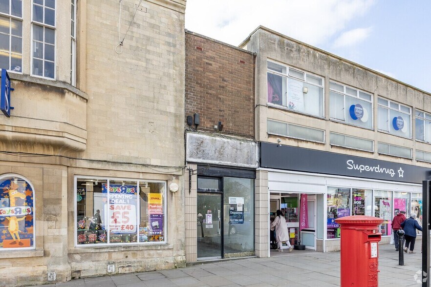 1a High St, Chippenham à louer - Photo de l’immeuble – Image 2 sur 2