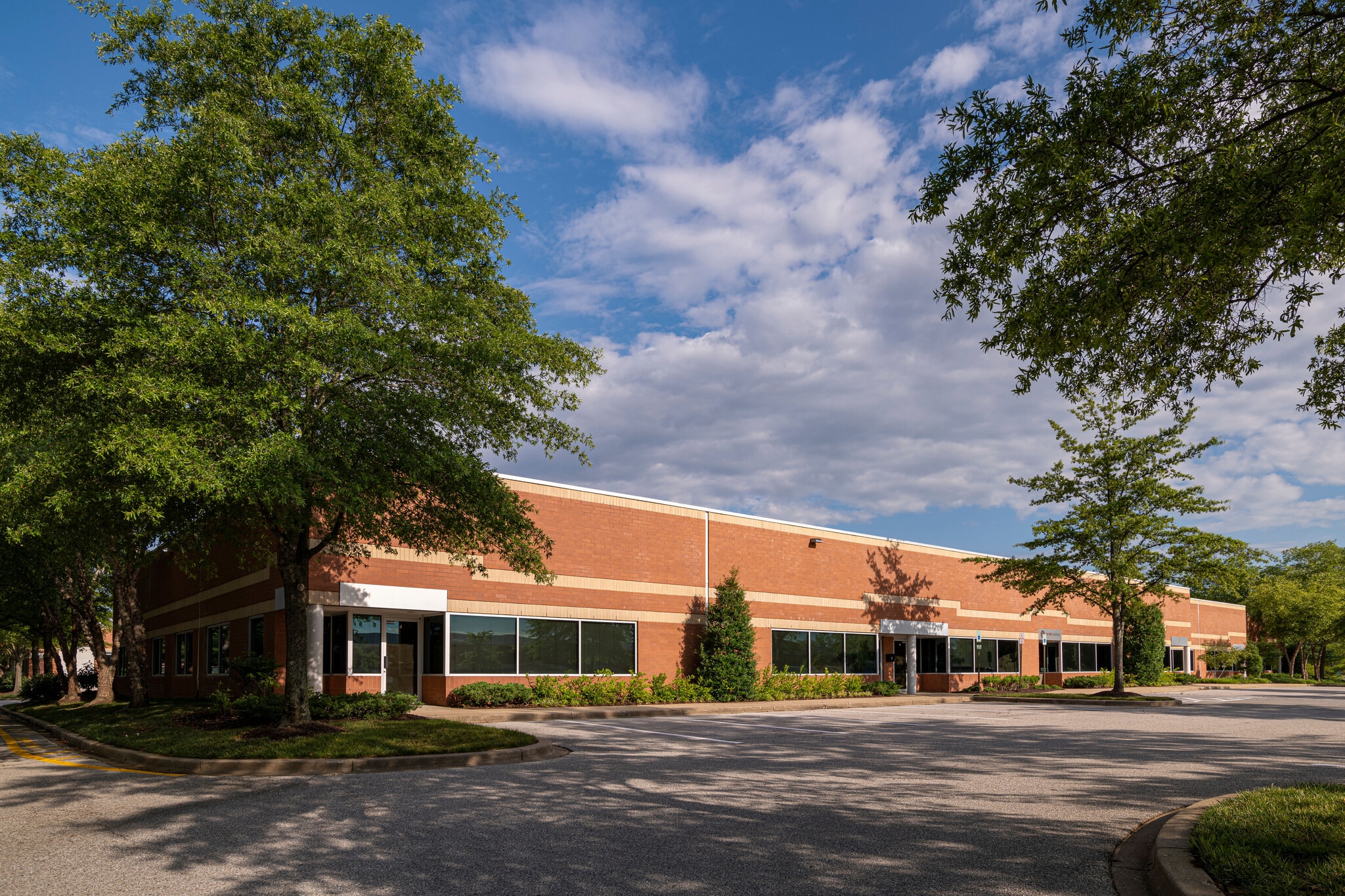 16901 Melford Blvd, Bowie, MD à louer Photo de l’immeuble– Image 1 sur 2