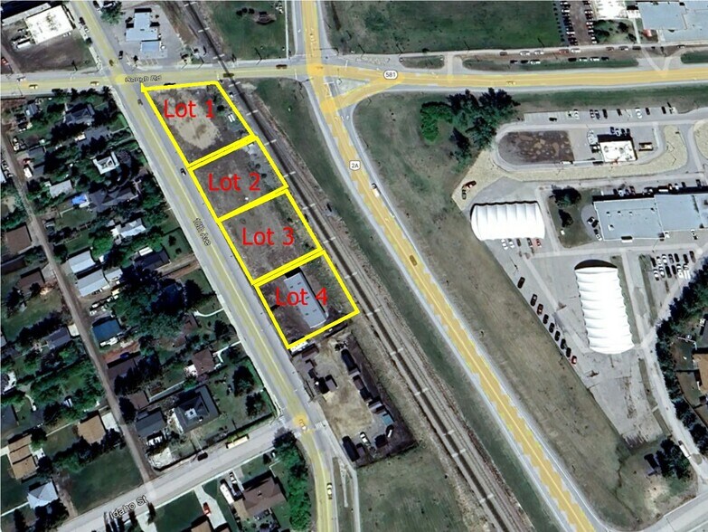 670 10th Ave, Carstairs, AB à vendre - Aérien – Image 1 sur 4