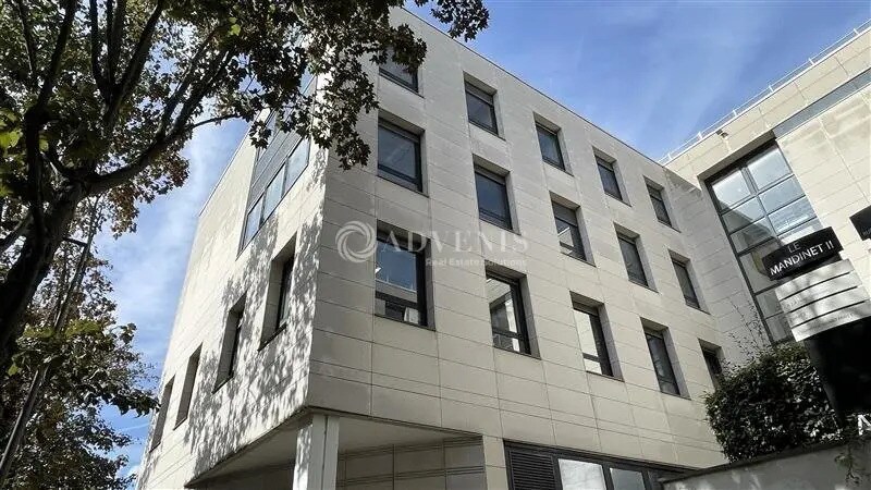 Bureau dans Lognes à louer - Photo de l’immeuble – Image 1 sur 8