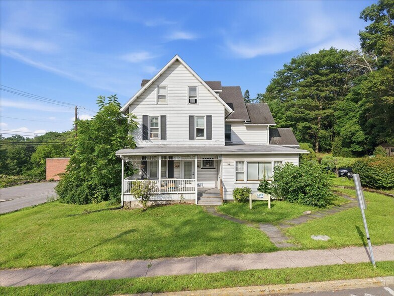 1398 Pocono Blvd, Mount Pocono, PA à vendre - Photo de l’immeuble – Image 3 sur 10