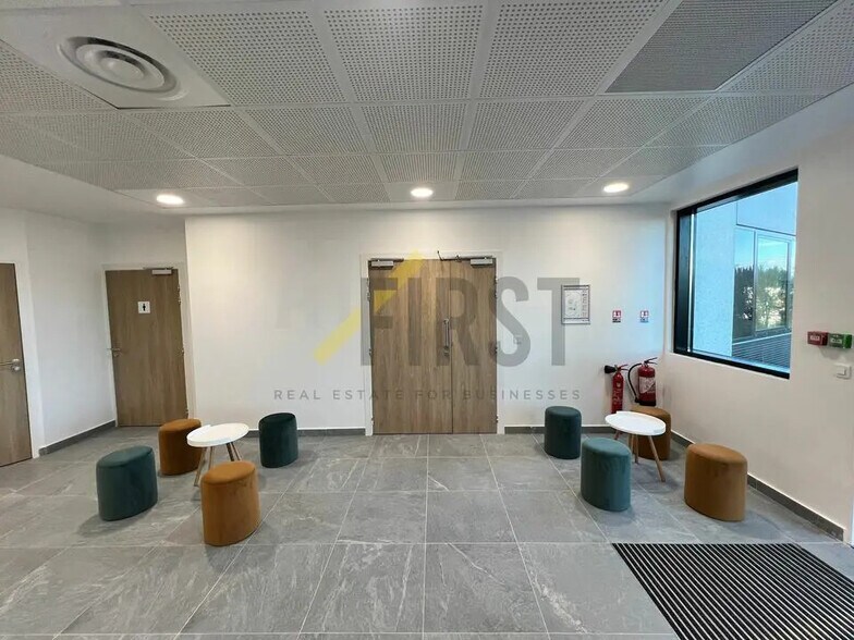 Bureau dans SOPHIA ANTIPOLIS à louer - Photo de l’immeuble – Image 2 sur 12