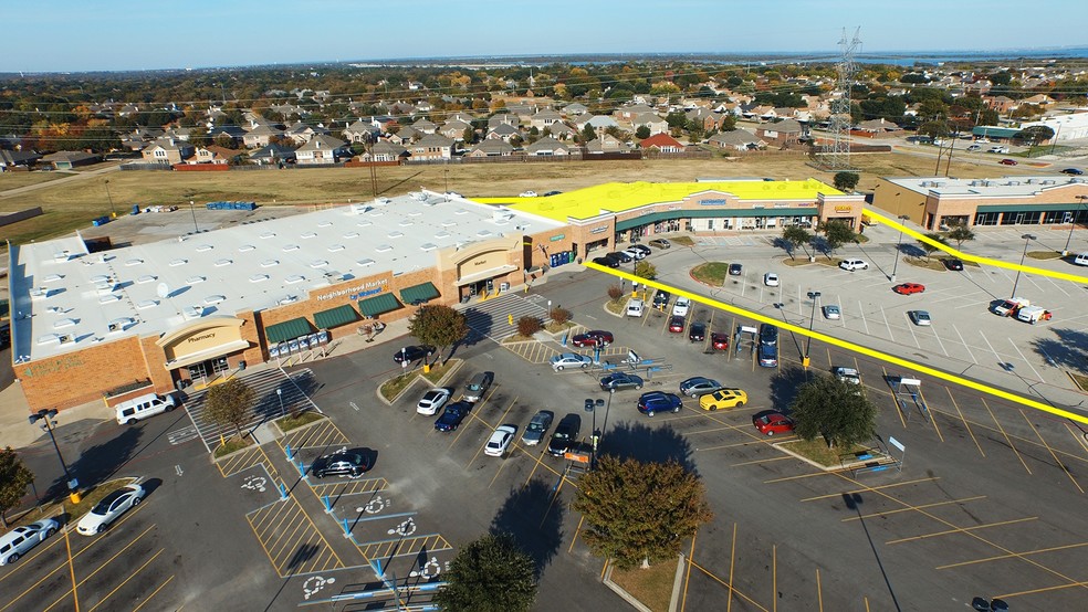 1511 Justin Rd, Lewisville, TX à louer - Photo de l’immeuble – Image 2 sur 5