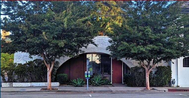 777 Chestnut St, Santa Cruz, CA à vendre - Photo de l’immeuble – Image 2 sur 6