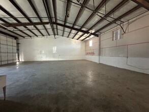 901 Eight Twenty Blvd, Fort Worth, TX à louer Photo intérieure– Image 1 sur 3