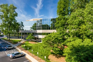 Plus de détails pour 4651 Charlotte Park Dr, Charlotte, NC - Bureau à louer