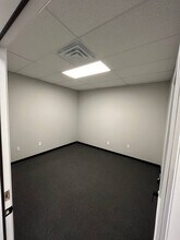 3293 Hwy 78, Snellville, GA à louer Photo intérieure– Image 2 sur 5