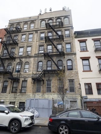 Plus de détails pour 221 Henry St, New York, NY - Logement à vendre