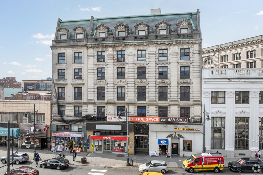 152-156 Market St, Paterson, NJ à louer - Photo de l’immeuble – Image 2 sur 6