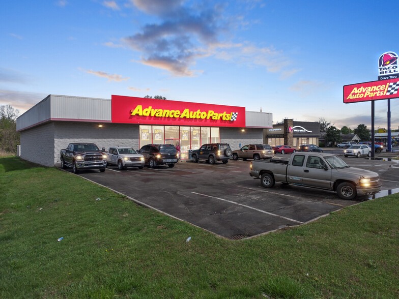 450 N Ellington Pky, Lewisburg, TN à vendre - Photo de l’immeuble – Image 1 sur 4