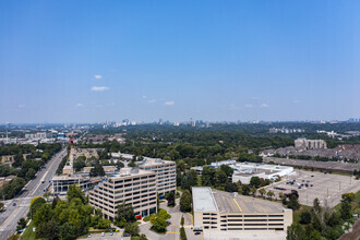 895 Don Mills Rd, Toronto, ON - VUE AÉRIENNE  vue de carte - Image1