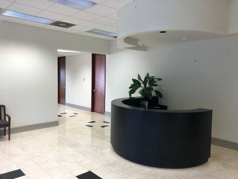 2707 Buford Hwy, Atlanta, GA à vendre - Photo de l’immeuble – Image 2 sur 22