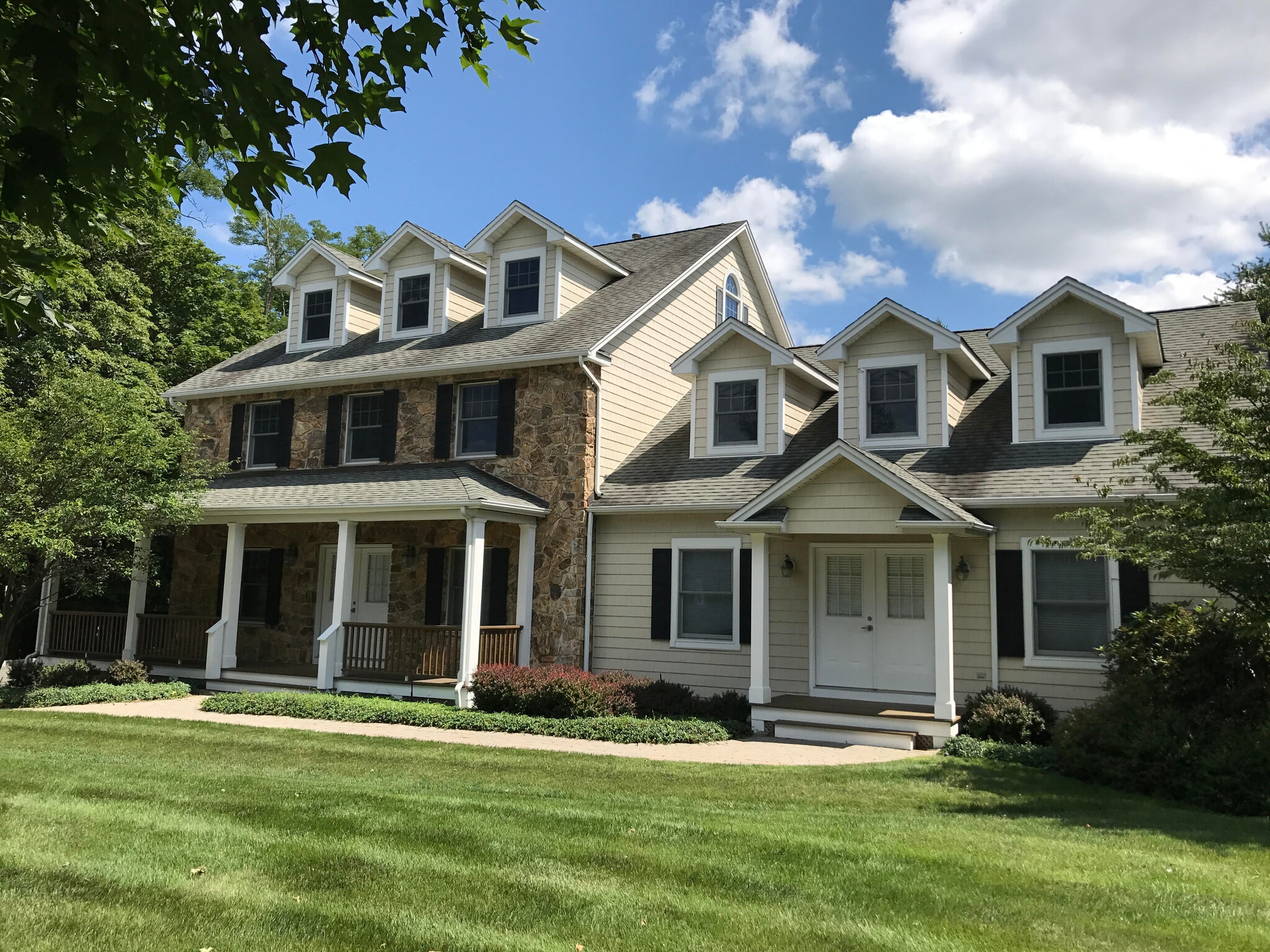 408 Main St, Chester, NJ à louer Photo de l’immeuble– Image 1 sur 1