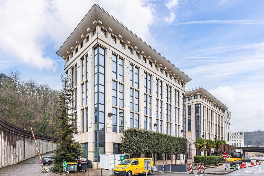 2-10 Rue Troyon, 92310 Sèvres, Sèvres à louer - Photo de l’immeuble – Image 2 sur 2