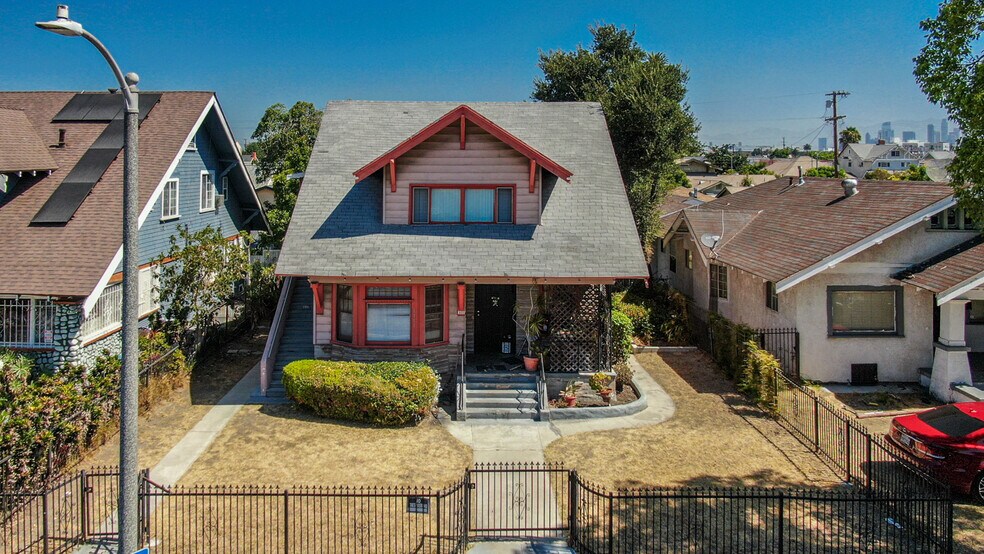 1111 W 47th St, Los Angeles, CA à vendre - Photo de l’immeuble – Image 2 sur 23