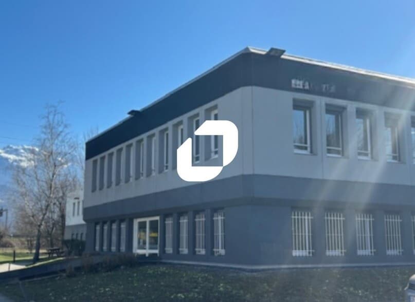 Bureau dans Montbonnot-Saint-Martin à louer - Photo de l’immeuble – Image 1 sur 6