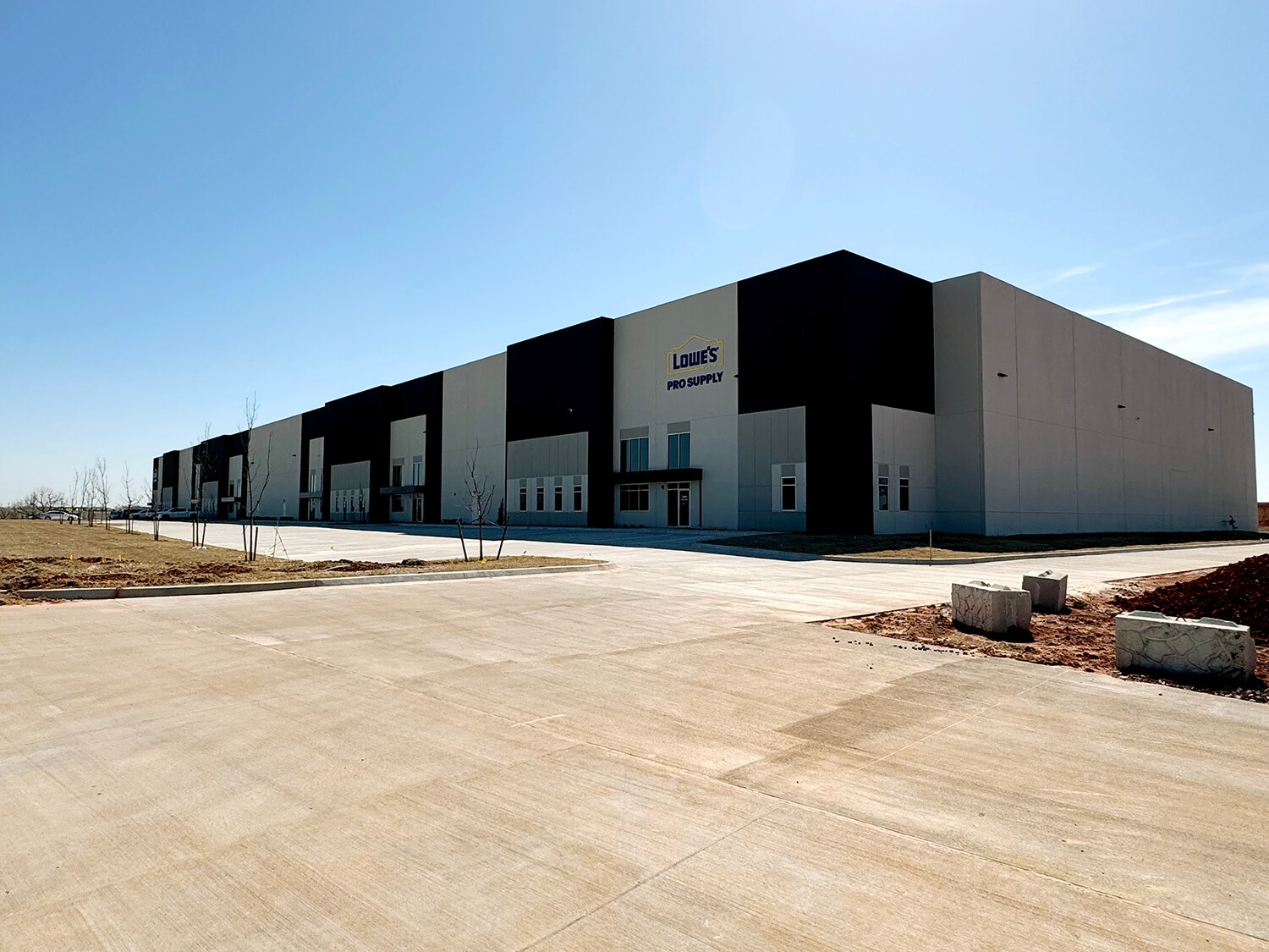 2200 E I-240 Service Rd, Oklahoma City, OK à louer Photo de l’immeuble– Image 1 sur 8