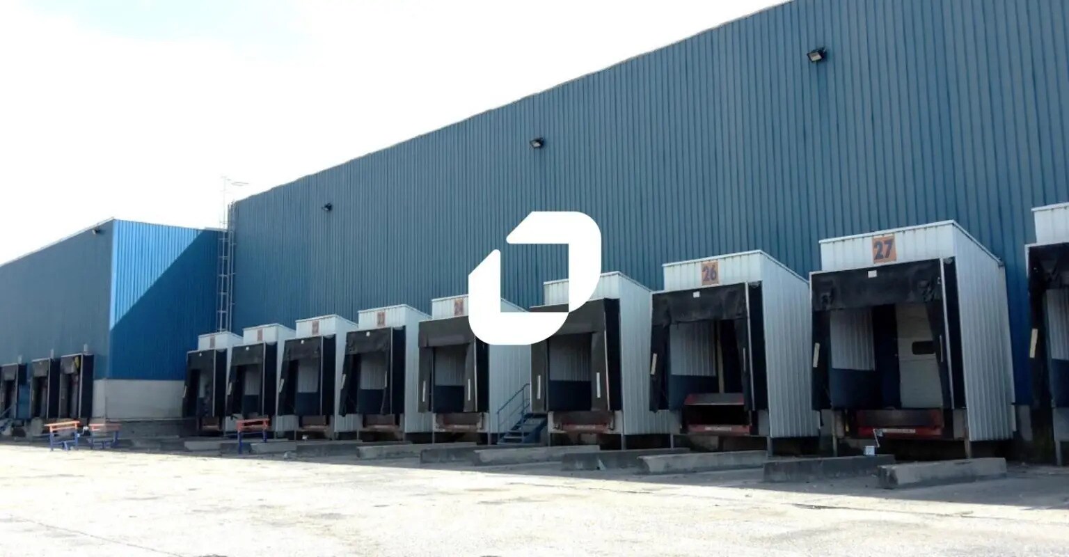 Bureau dans Pont-de-Veyle à louer Photo de l’immeuble– Image 1 sur 3