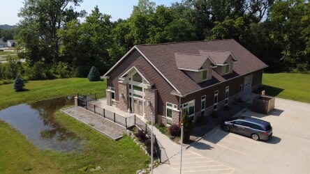 115 E Vista Lake Ave, Polk City, IA à vendre Photo de l’immeuble– Image 1 sur 8