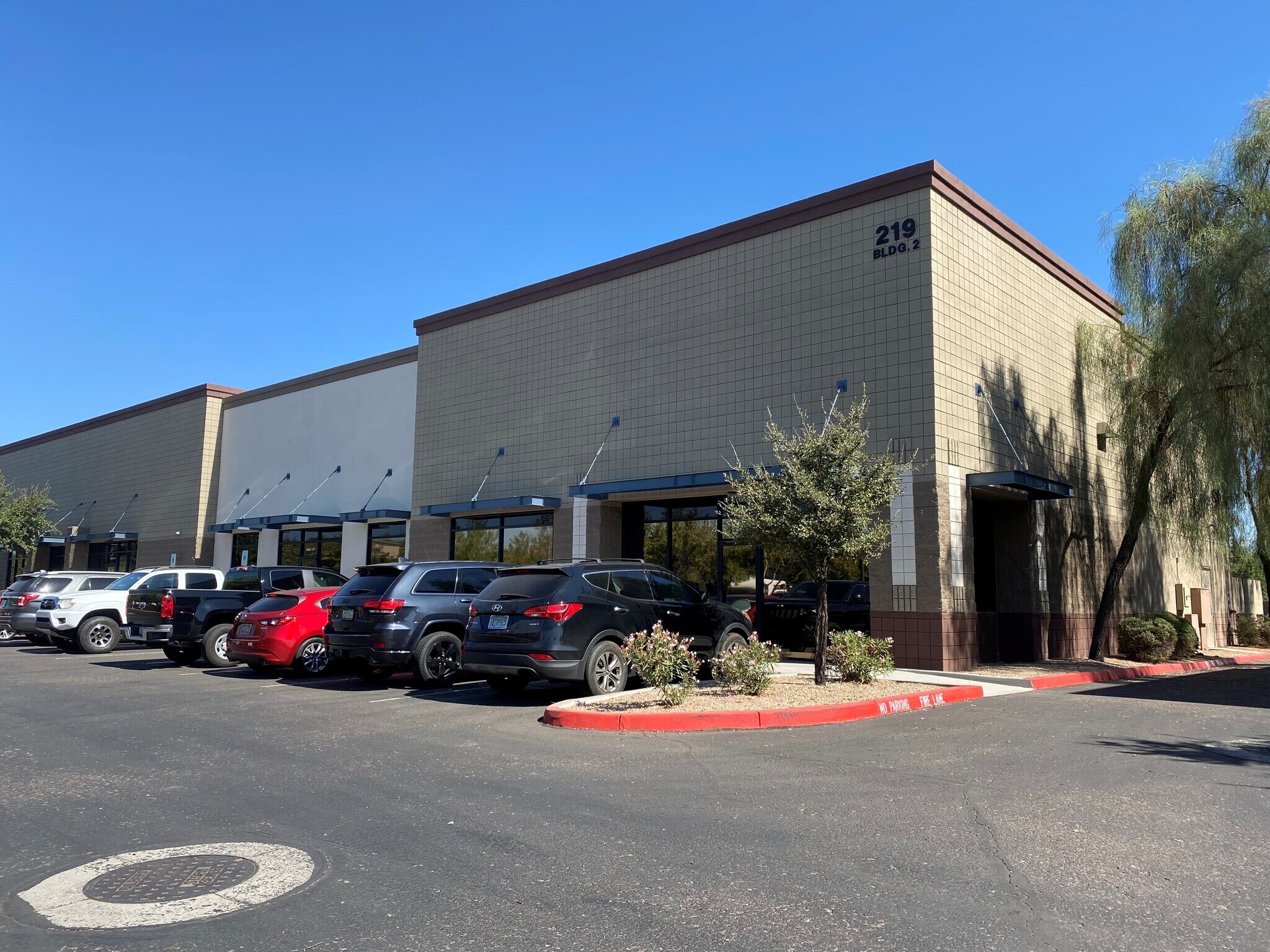 219 S William Dillard Dr, Gilbert, AZ à vendre Photo principale– Image 1 sur 5