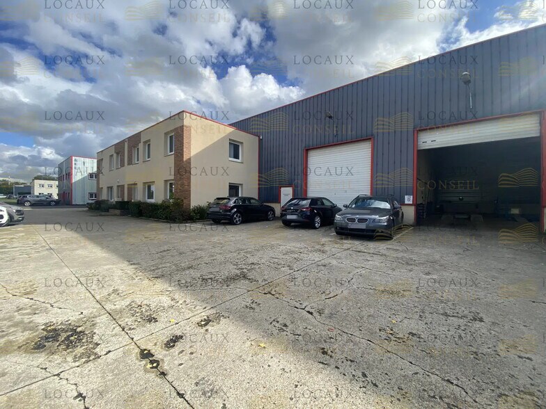 dans Méry-sur-Oise à vendre - Photo de l’immeuble – Image 1 sur 1