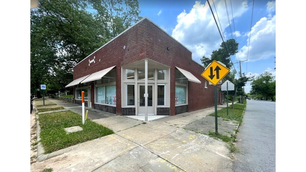 2121 W 16th St, Little Rock, AR à vendre - Photo de l’immeuble – Image 2 sur 7