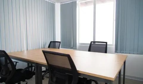 Storage King, Unit 2 Caxton Rd, Bedford à louer - Photo intérieure – Image 2 sur 3