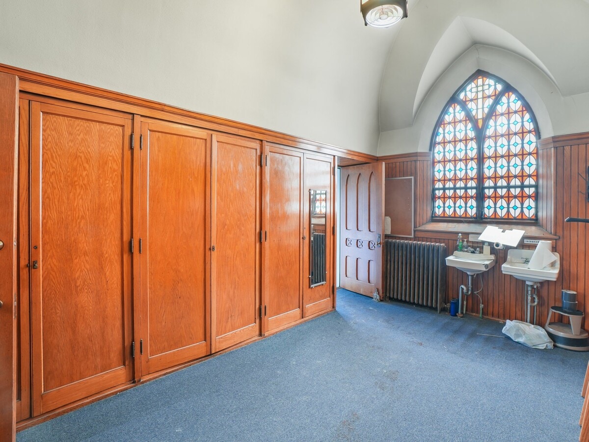 View Photo