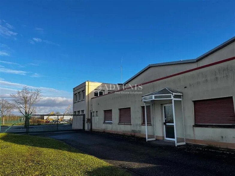 Local d'activités dans Duttlenheim à vendre - Photo de l’immeuble – Image 1 sur 5