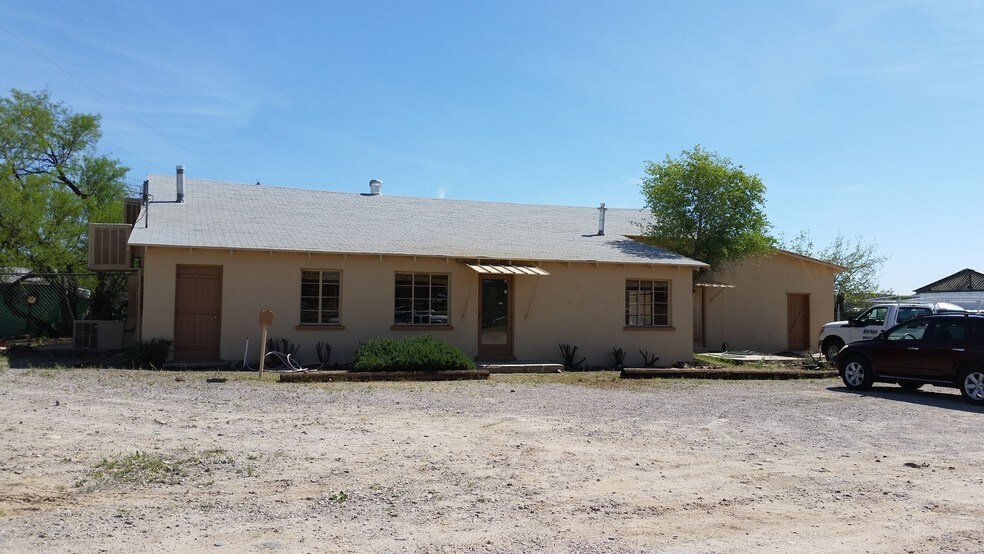 1385 N Tegner St, Wickenburg, AZ à louer - Photo de l’immeuble – Image 2 sur 25