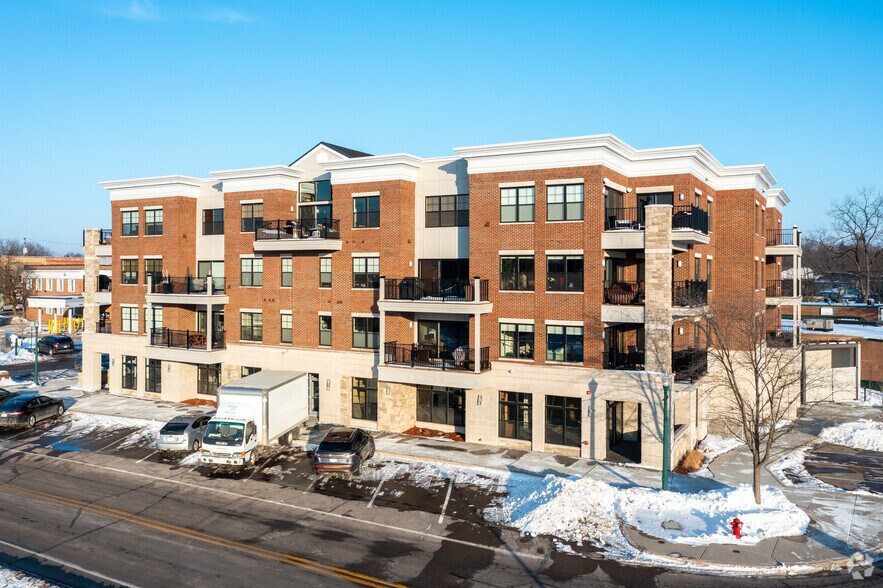 150 Jeffords, Dexter, MI à vendre - Photo principale – Image 1 sur 55