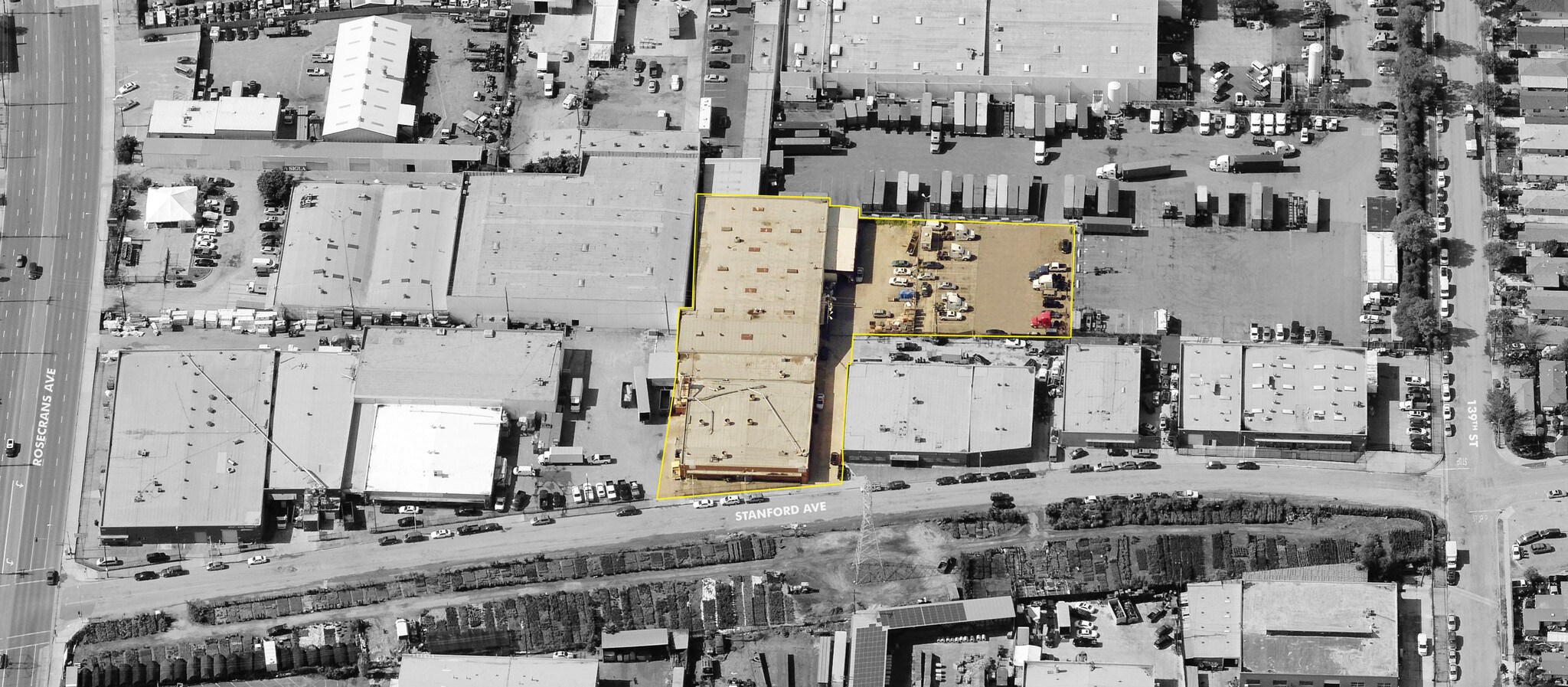 1135 N Stanford Ave, Los Angeles, CA à louer Aérien– Image 1 sur 4