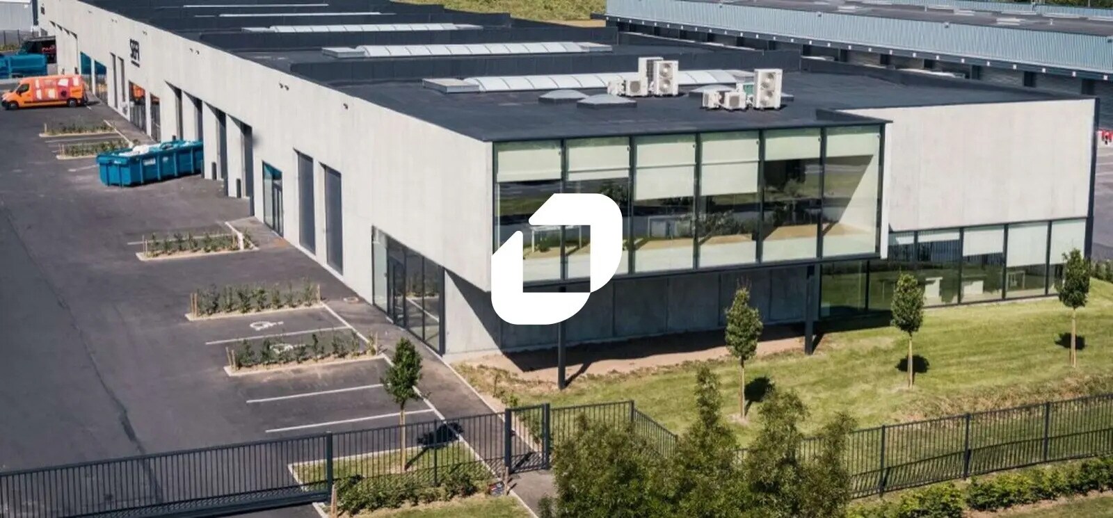 Local d’activités dans Sainghin-en-Mélantois à louer Photo de l’immeuble– Image 1 sur 12