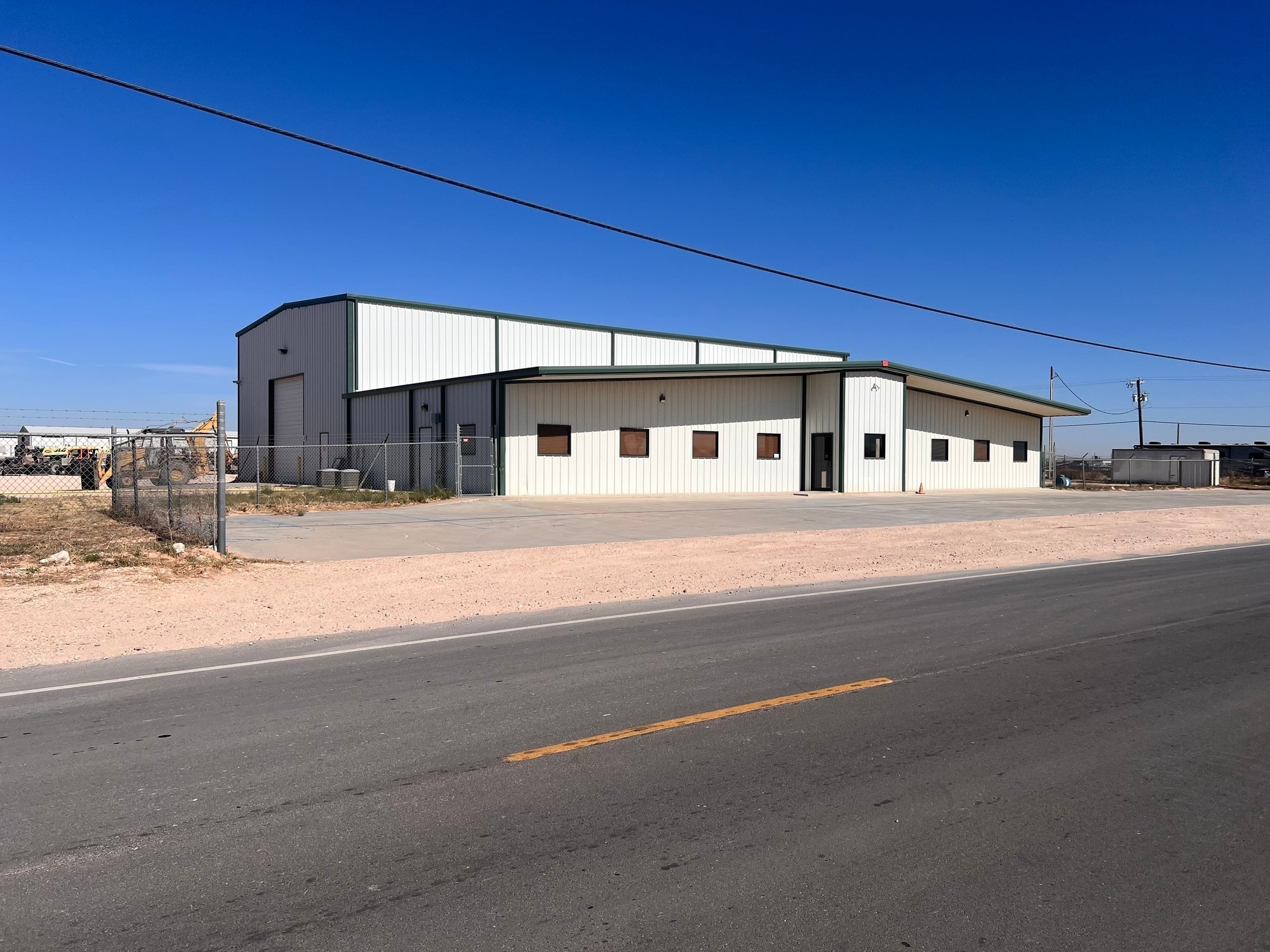 4201 E CR 72, Midland, TX à vendre Photo principale– Image 1 sur 29