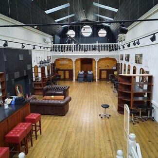Plus de détails pour 170 High St, Guildford - Local commercial à louer