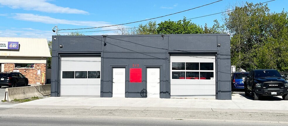 212 Louth St, St Catharines, ON à vendre - Photo de l’immeuble – Image 2 sur 7