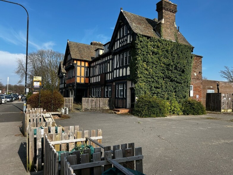 350 Manchester Rd, Altrincham à vendre - Photo de l’immeuble – Image 1 sur 3