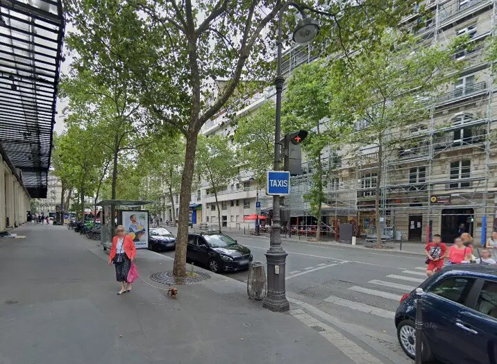 Local commercial dans Paris à louer - Photo de l’immeuble – Image 3 sur 9