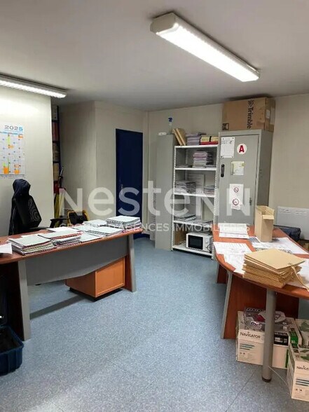 Local commercial dans Vannes à louer - Photo de l’immeuble – Image 3 sur 5