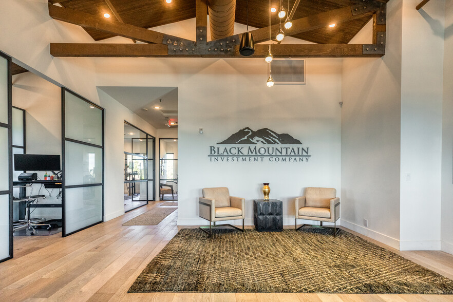 8325 W Happy Valley Rd, Peoria, AZ à louer - Photo de l’immeuble – Image 2 sur 13