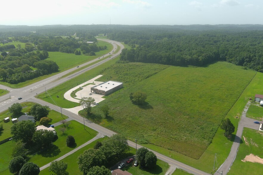 Roberts Road w, Portland, TN à vendre - Photo principale – Image 1 sur 4