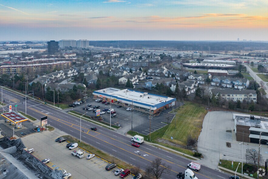 2211-2223 Algonquin Rd, Rolling Meadows, IL à louer - Aérien – Image 3 sur 6
