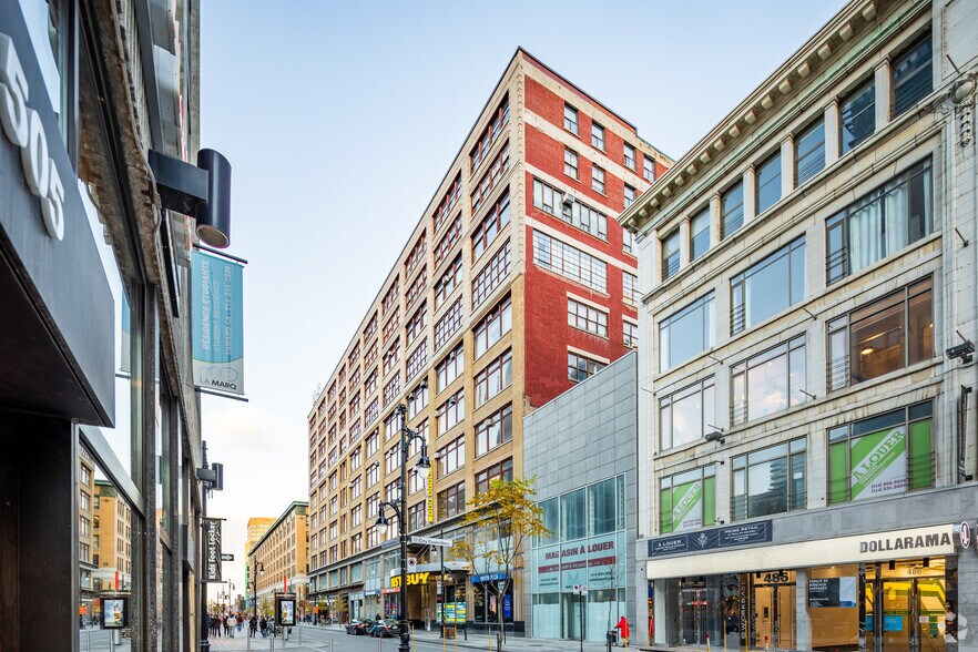 450-474 Rue Sainte-Catherine O, Montréal, QC à louer - Photo de l’immeuble – Image 2 sur 7