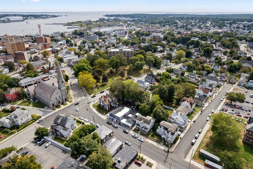 78-88 Broad St, New London, CT à vendre - Photo de l’immeuble – Image 2 sur 21