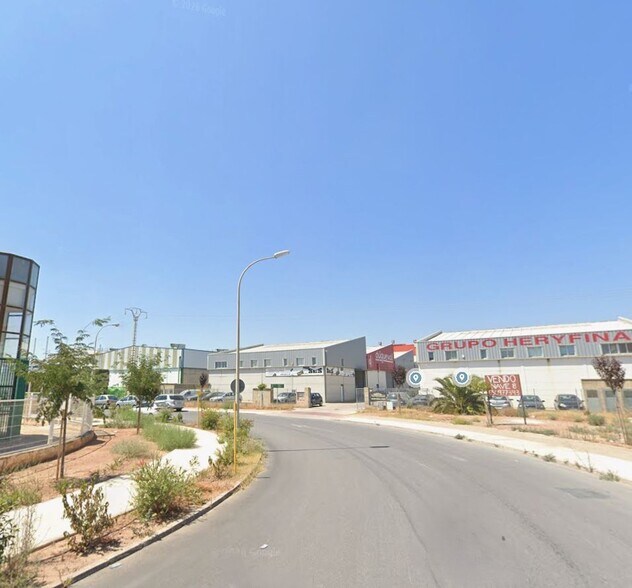 Industriel/Logistique dans Sagunto, Valencia à vendre - Photo de l’immeuble – Image 3 sur 3